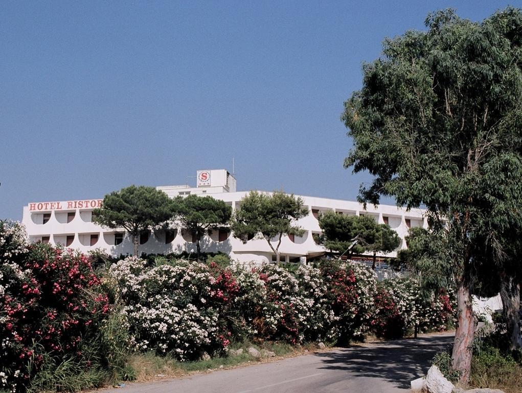 מונדרגונה Hotel Sinuessa Terme מראה חיצוני תמונה