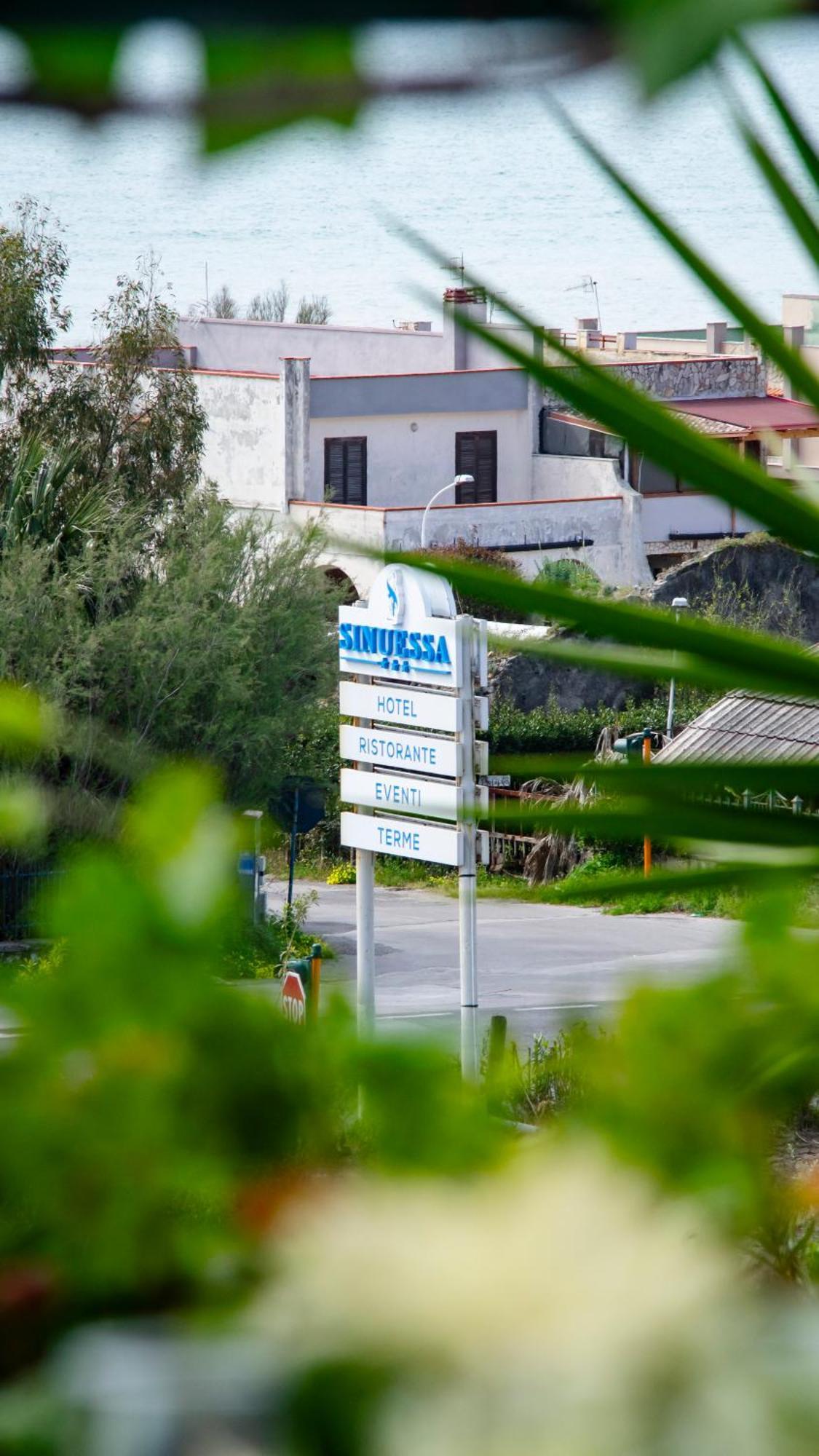 מונדרגונה Hotel Sinuessa Terme מראה חיצוני תמונה