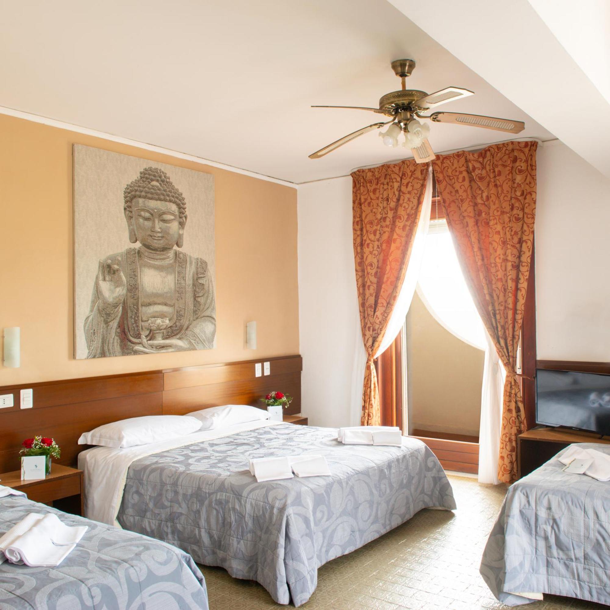 מונדרגונה Hotel Sinuessa Terme מראה חיצוני תמונה